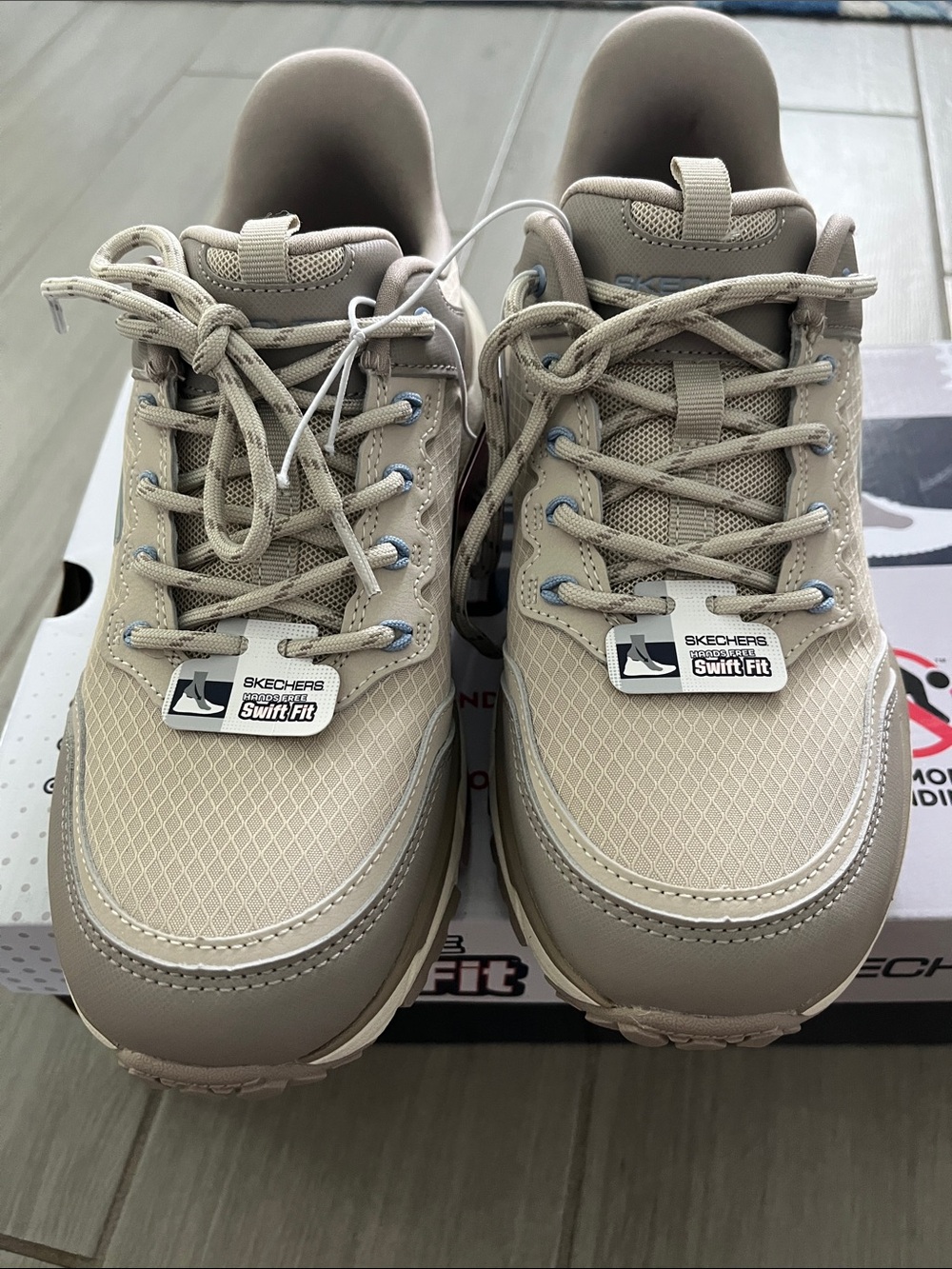 NWT Skechers women’s Swift Fit Walking Sneakers - Taupe Beige